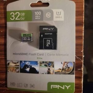 32 GB SD Card PNY